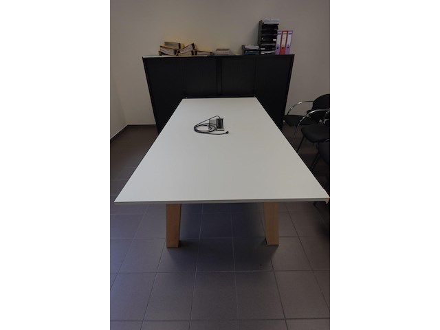 Houten vergadertafel - afbeelding 2 van  4