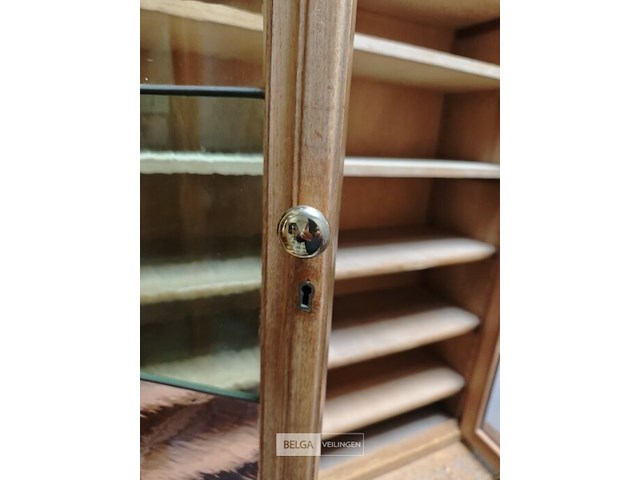 Houten vitrinekast - afbeelding 4 van  9