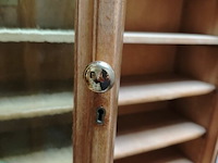 Houten vitrinekast - afbeelding 4 van  9