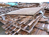 Houten vloer (+- 1000 m²) - afbeelding 3 van  9
