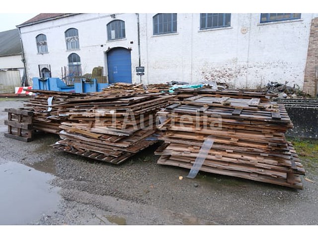 Houten vloer (+- 1000 m²) - afbeelding 7 van  9