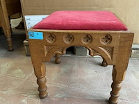 Houten voetenbankje - afbeelding 1 van  4
