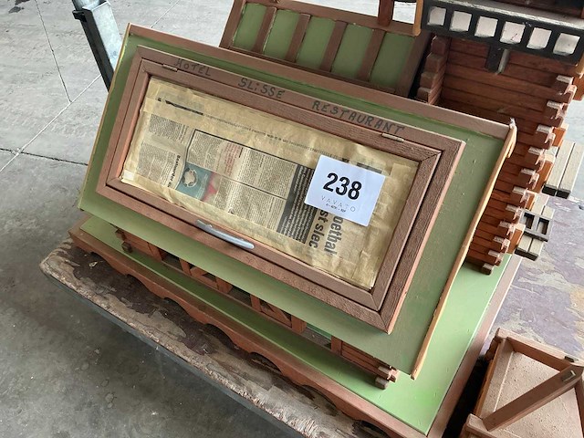 Houten vogelhuis - afbeelding 3 van  4