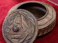 Houten voorraadpot met deksel - afbeelding 3 van  3