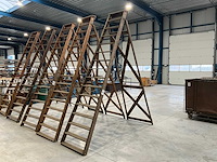 Houten vouwtrap (2x) - afbeelding 1 van  2