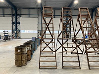 Houten vouwtrap - afbeelding 1 van  2