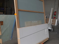 Houten wand met glas - afbeelding 3 van  3