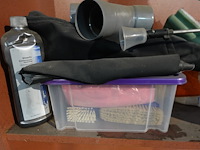 Houten wandkast + inhoud producten - afbeelding 5 van  7