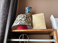 Houten wandrek met decoratie - afbeelding 4 van  12