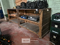 Houten werkbank op wielen - afbeelding 3 van  5