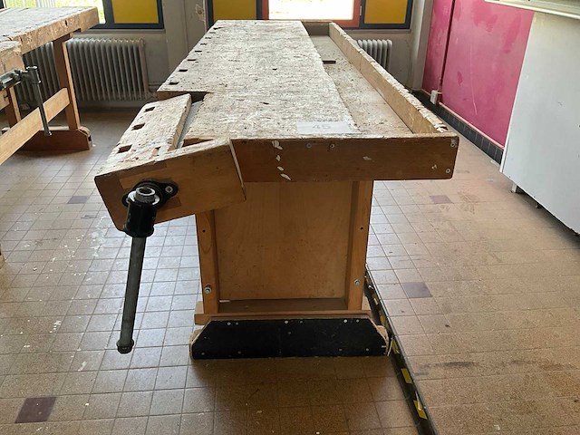 Houten werkbank - afbeelding 3 van  10