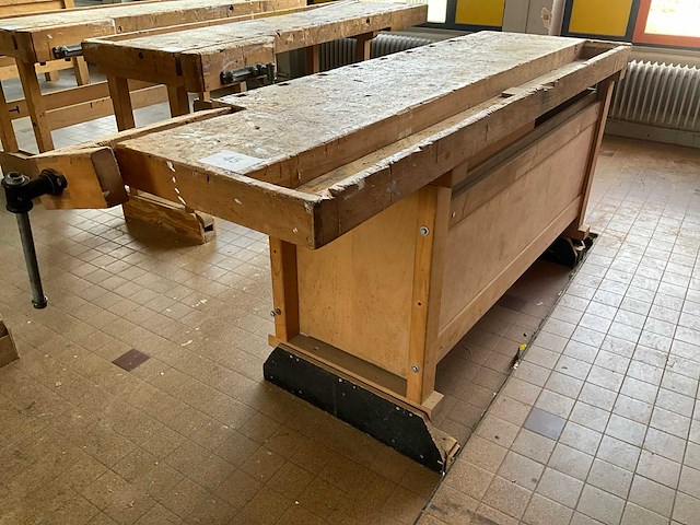Houten werkbank - afbeelding 5 van  10