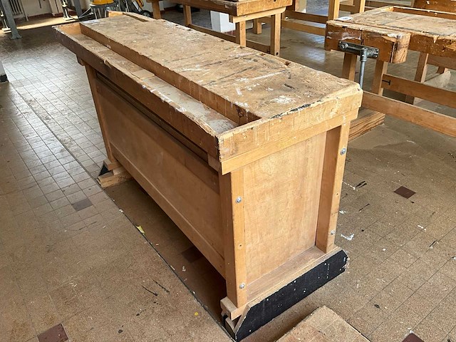 Houten werkbank - afbeelding 6 van  10
