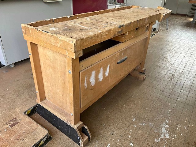 Houten werkbank - afbeelding 7 van  10