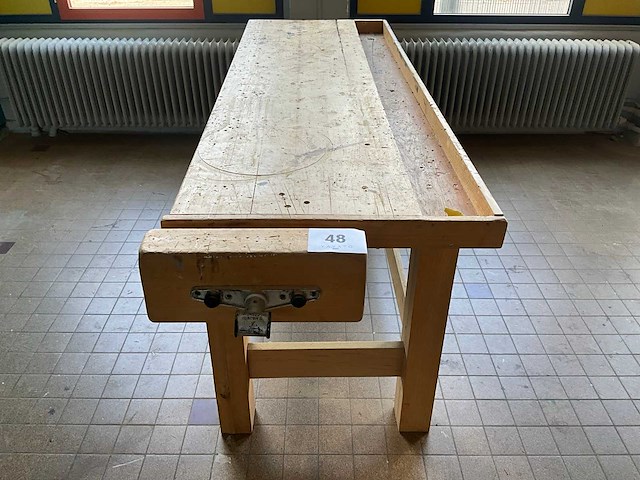 Houten werkbank - afbeelding 2 van  5