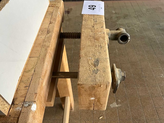 Houten werkbank - afbeelding 1 van  7
