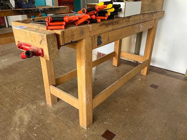 Houten werkbank - afbeelding 3 van  4