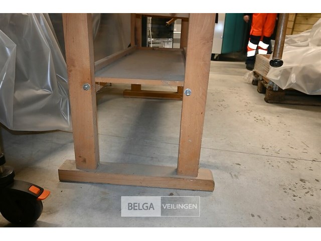 Houten werkbank - afbeelding 6 van  6