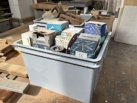 Houten werkbank - afbeelding 4 van  5