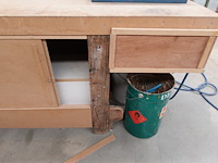 Houten werkbank - afbeelding 5 van  7