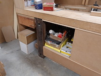 Houten werkbank - afbeelding 6 van  7