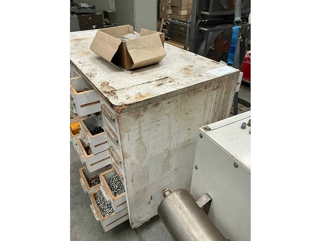 Houten werkbank - afbeelding 6 van  13