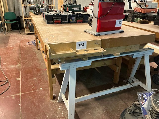 Houten werkbank - afbeelding 2 van  3