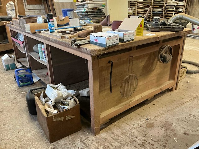 Houten werkbanken (3x) - afbeelding 2 van  5