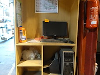 Houten werkstation + computerconfiguratie - afbeelding 1 van  6