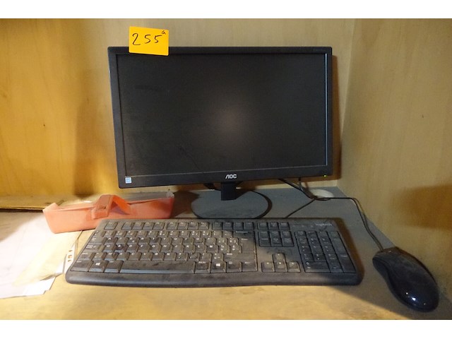 Houten werkstation + computerconfiguratie - afbeelding 2 van  6