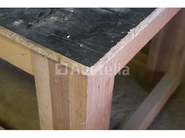 Houten werktafel - afbeelding 3 van  5