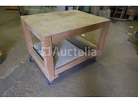 Houten werktafel