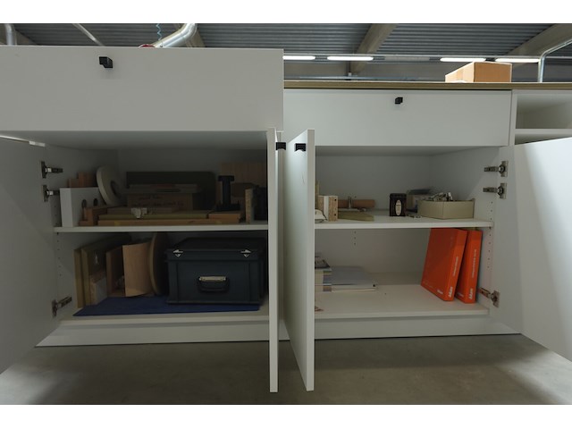 Houten werktafel - afbeelding 3 van  5