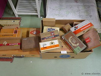 Houten wijndozen en sigaren doosjes - afbeelding 1 van  1