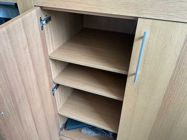 Houten winkelmeubilair (2x) - afbeelding 7 van  9