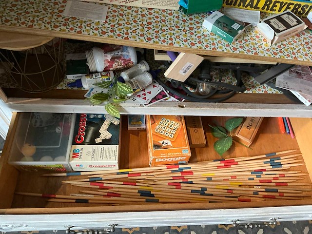 Houtenkast - afbeelding 7 van  8