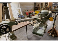 Houtfreesmachine vertongen - afbeelding 9 van  9