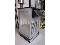 Houtgestookte werkplaatsverwarming - afbeelding 1 van  10