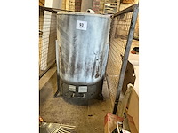 Houtkachel - afbeelding 1 van  9