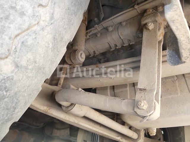 Houtkapwagen (2011-779.160 km-vin:xler6x40005249246) - afbeelding 19 van  58