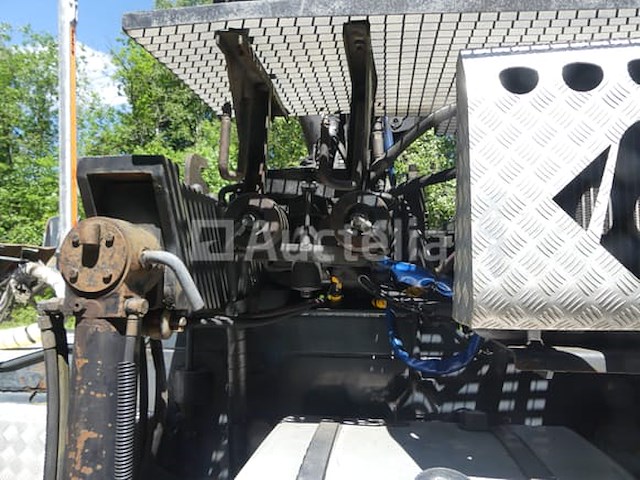 Houtkapwagen (2011-779.160 km-vin:xler6x40005249246) - afbeelding 25 van  58