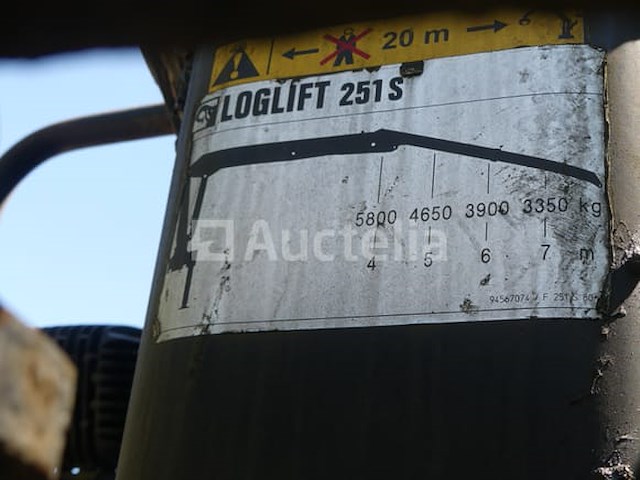 Houtkapwagen (2011-779.160 km-vin:xler6x40005249246) - afbeelding 43 van  58