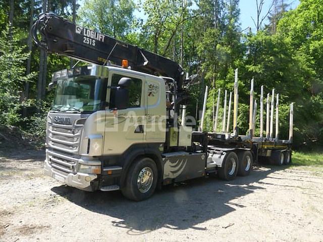 Houtkapwagen (2011-779.160 km-vin:xler6x40005249246) - afbeelding 12 van  54