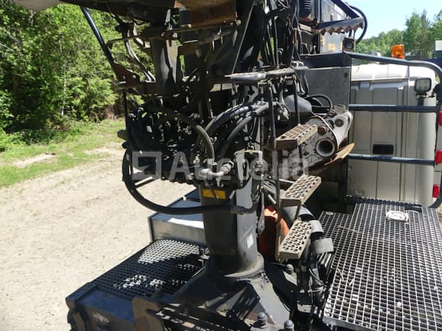 Houtkapwagen (2011-779.160 km-vin:xler6x40005249246) - afbeelding 24 van  54