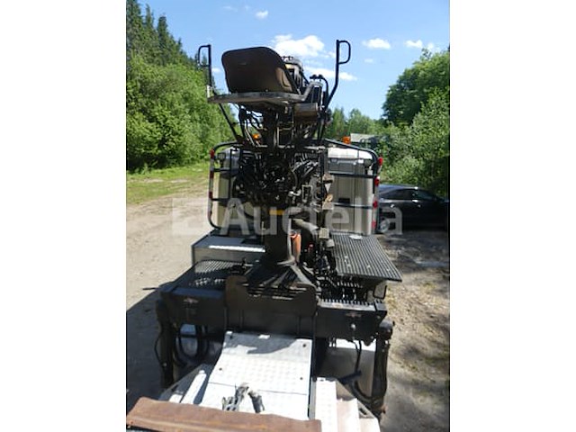 Houtkapwagen (2011-779.160 km-vin:xler6x40005249246) - afbeelding 31 van  54