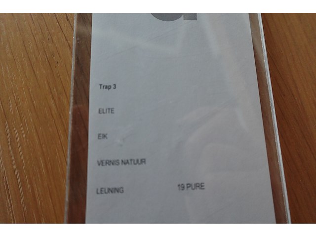 Hout/metalen trap - afbeelding 4 van  4