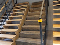 Hout/metalen trap - afbeelding 2 van  2