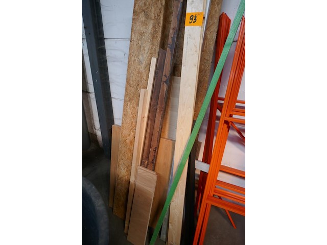 Houtresten - afbeelding 1 van  3