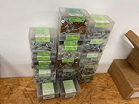 Houtschroeven en nagels