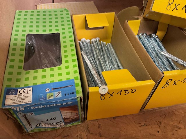 Houtschroeven en slagpluggen - afbeelding 3 van  6